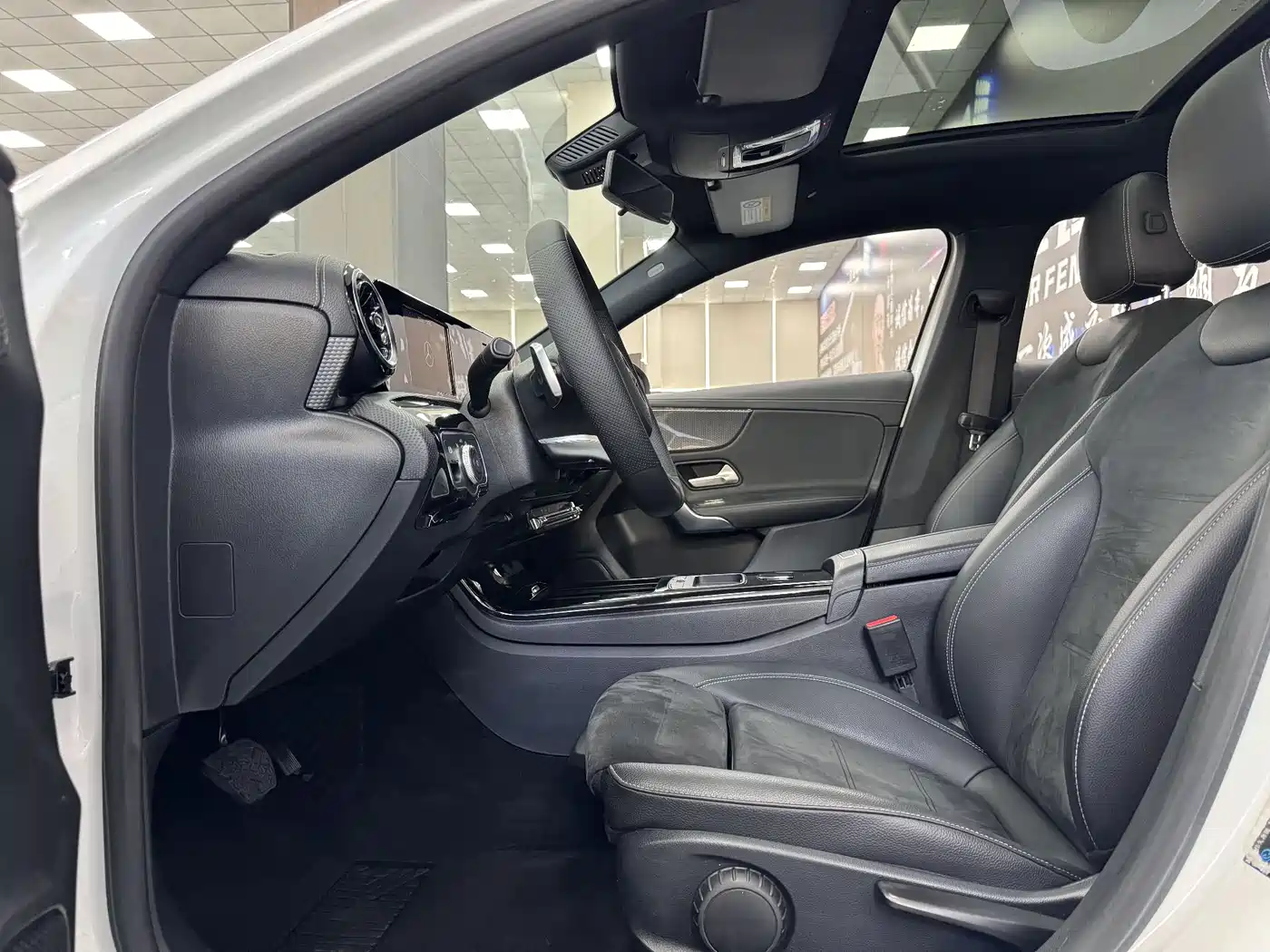Mercedes-Benz Mercedes-Benz A-Class 2020 A 180 L Sport Sedan