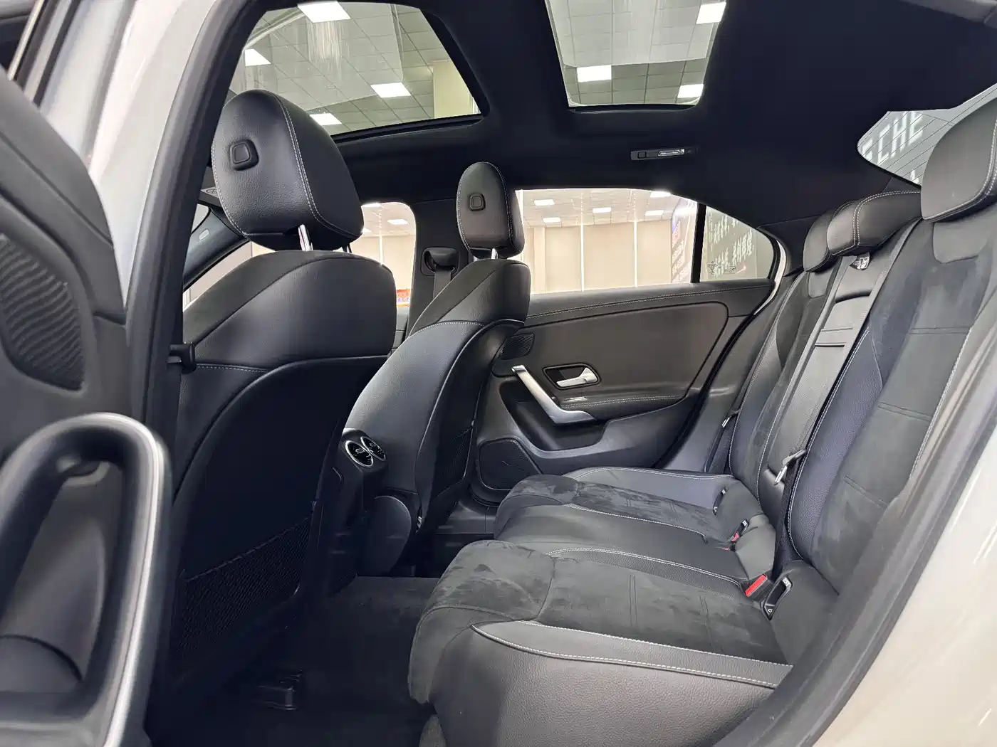 Mercedes-Benz Mercedes-Benz A-Class 2020 A 180 L Sport Sedan
