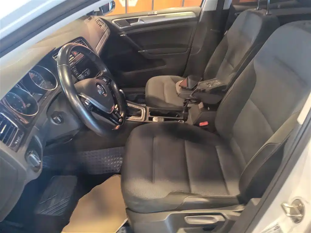 Volkswagen Golf 2019 280TSI DSG Comfort China VI