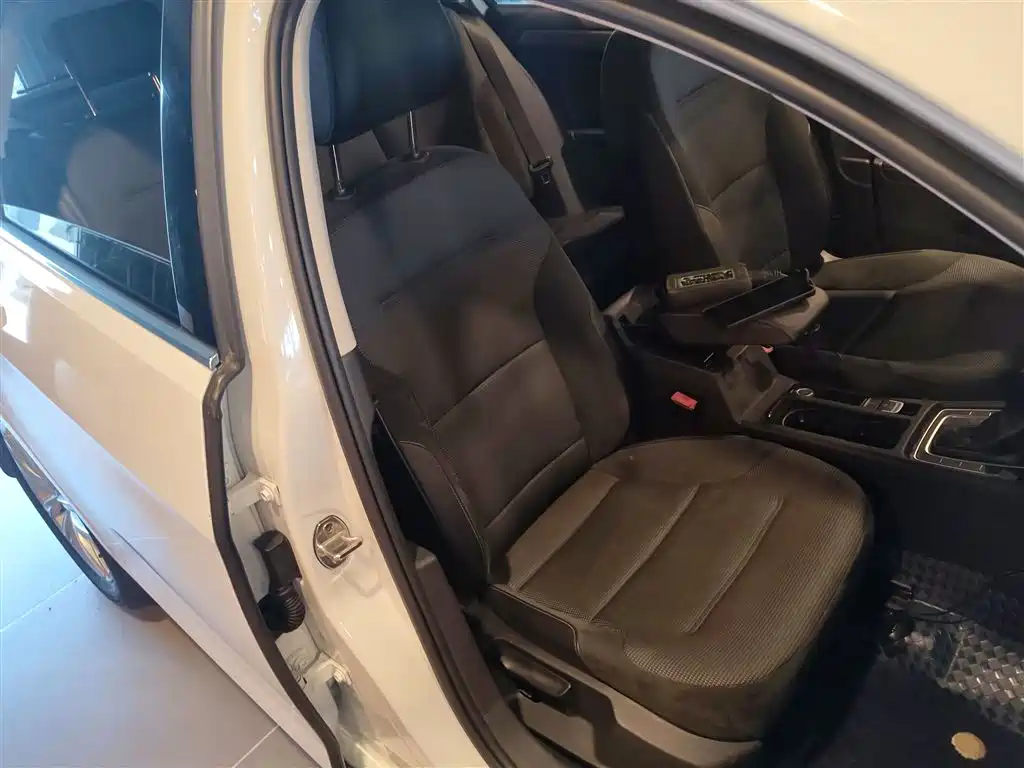 Volkswagen Golf 2019 280TSI DSG Comfort China VI