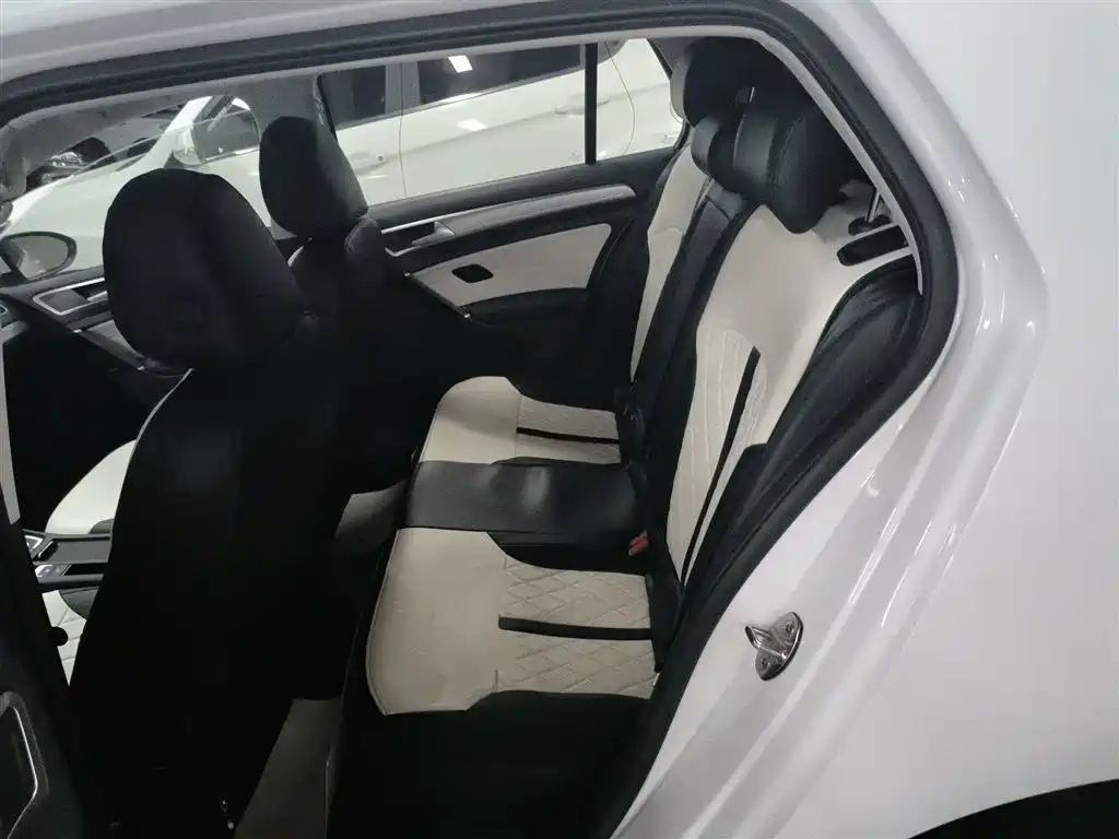 Volkswagen Golf 2018 230TSI Automatic Comfort