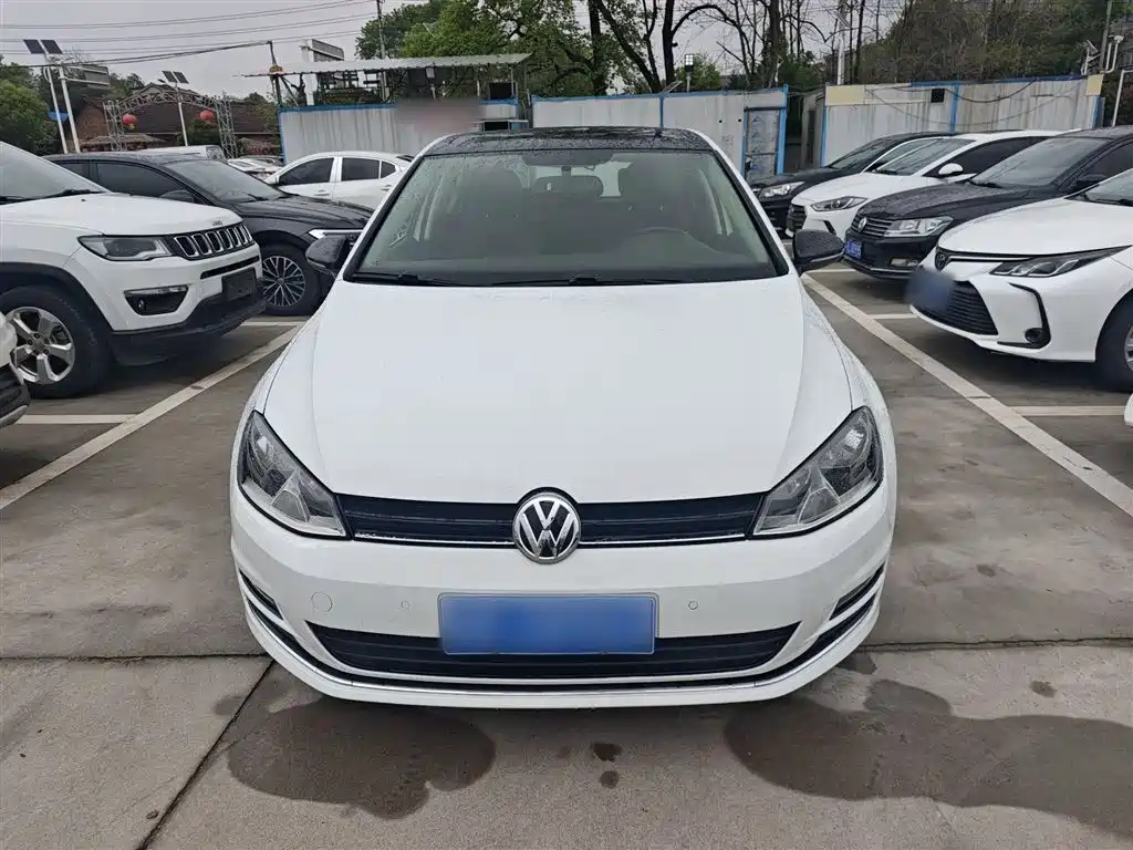 Volkswagen Golf 2016 1.6L Automatic Comfort