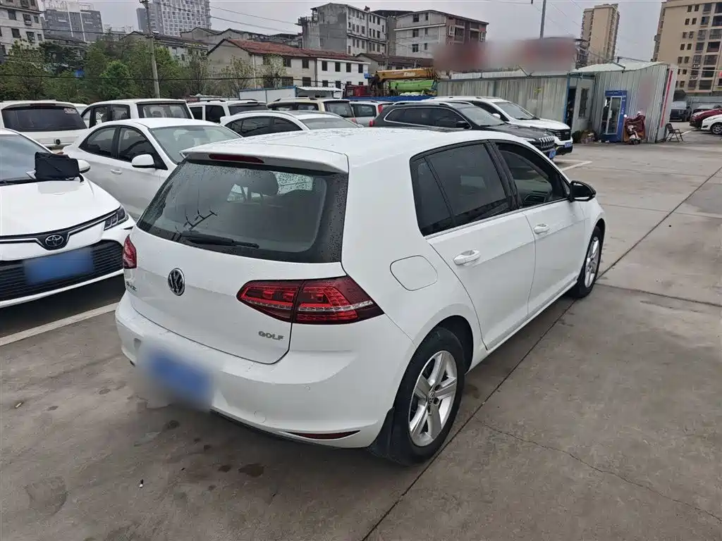 Volkswagen Golf 2016 1.6L Automatic Comfort