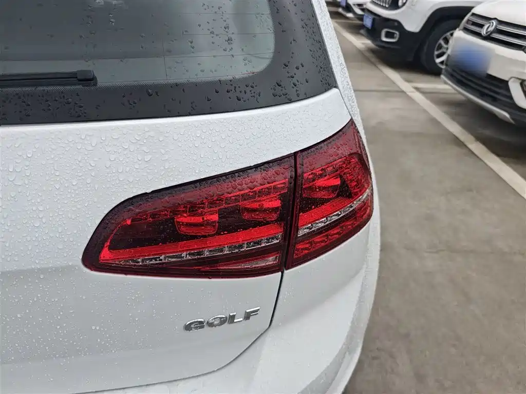 Volkswagen Golf 2016 1.6L Automatic Comfort