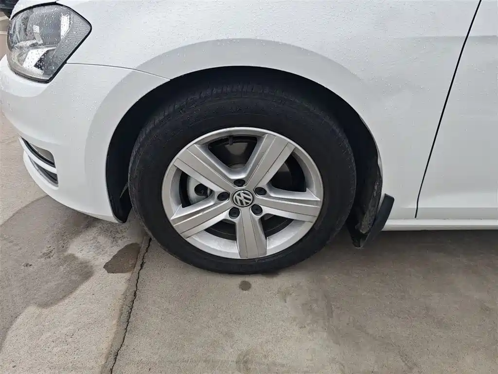 Volkswagen Golf 2016 1.6L Automatic Comfort