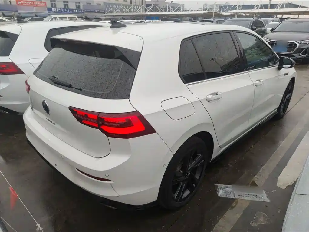 Volkswagen Golf 2023 280TSI DSG R-Line Lite