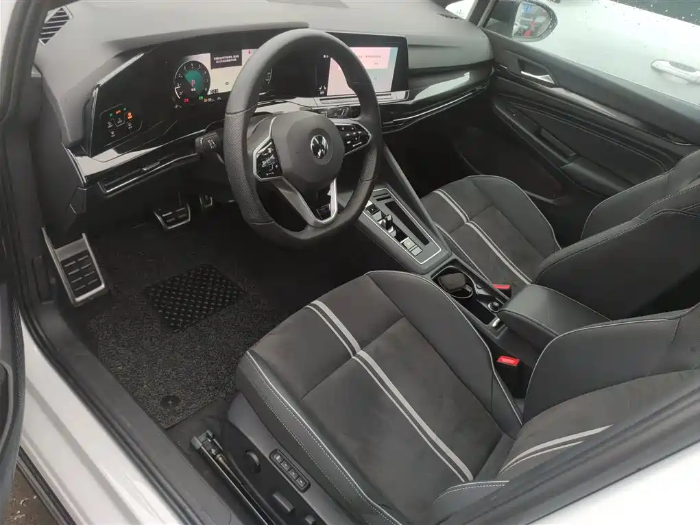 Volkswagen Golf 2023 280TSI DSG R-Line Lite