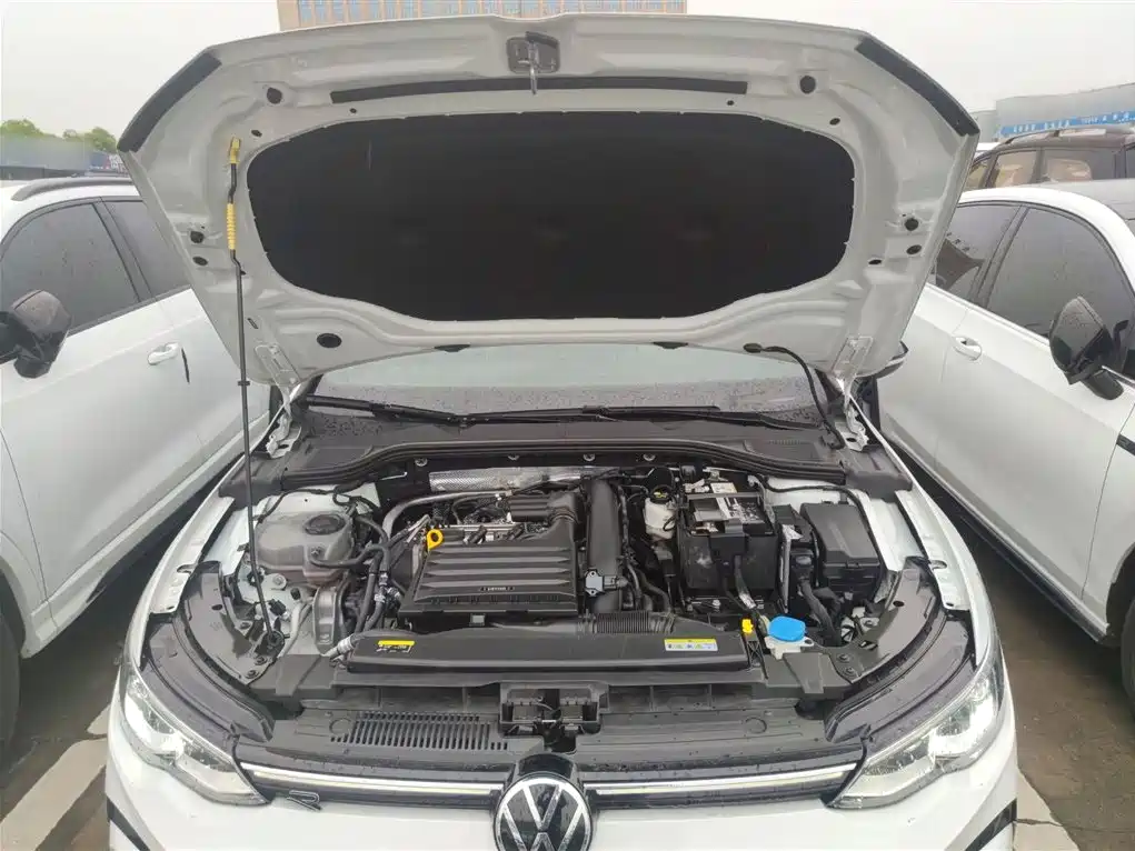 Volkswagen Golf 2023 280TSI DSG R-Line Lite