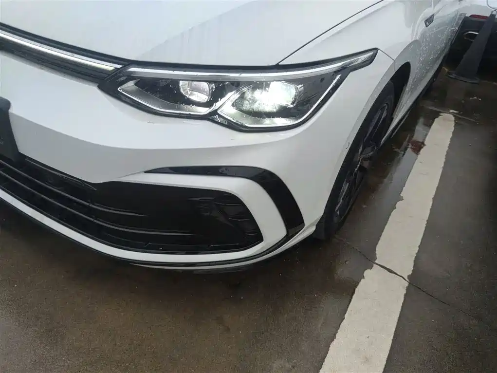 Volkswagen Golf 2023 280TSI DSG R-Line Lite