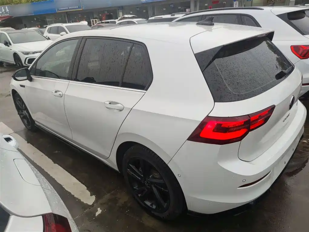 Volkswagen Golf 2023 280TSI DSG R-Line Lite