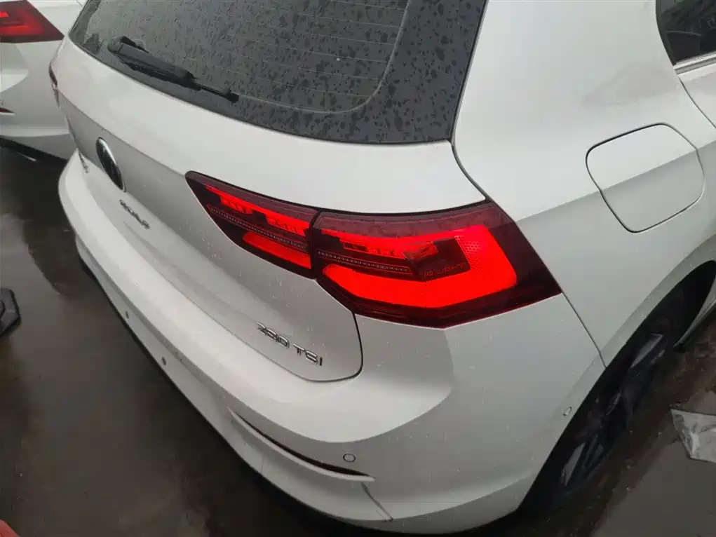 Volkswagen Golf 2023 280TSI DSG R-Line Lite