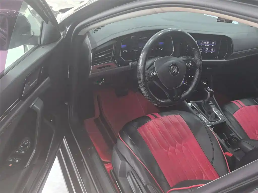 Volkswagen Sagitar 2021 280TSI DSG Surpassing Edition
