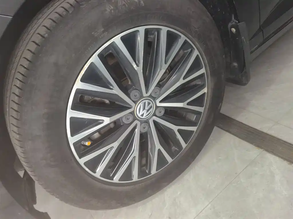 Volkswagen Sagitar 2021 280TSI DSG Surpassing Edition