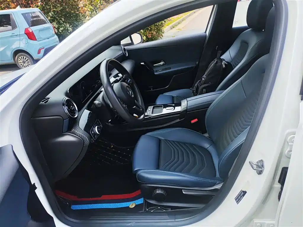 Mercedes-Benz Mercedes-Benz A-Class 2021 A 180 L