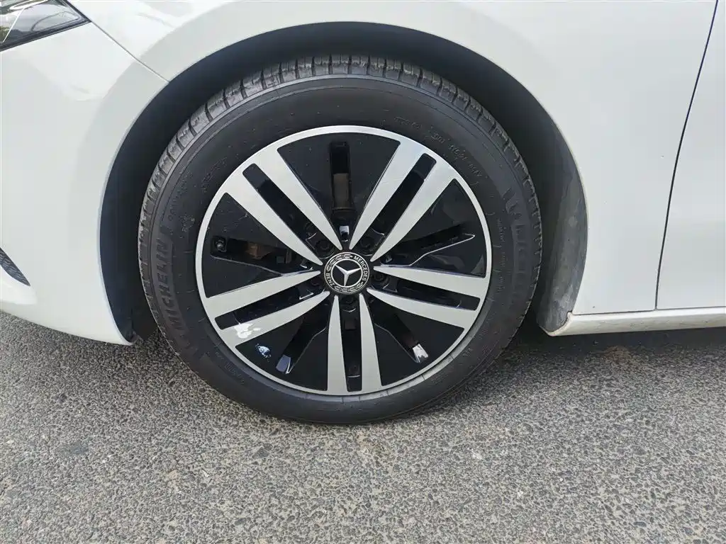 Mercedes-Benz Mercedes-Benz A-Class 2021 A 180 L
