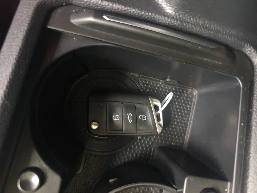 Volkswagen Sagitar 2021 200TSI DSG Surpassing Edition