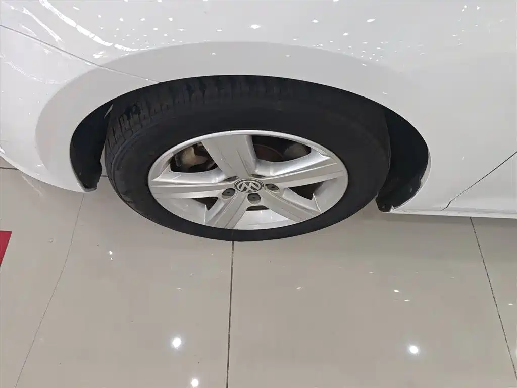 Volkswagen Golf 2016 1.6L Automatic Comfort