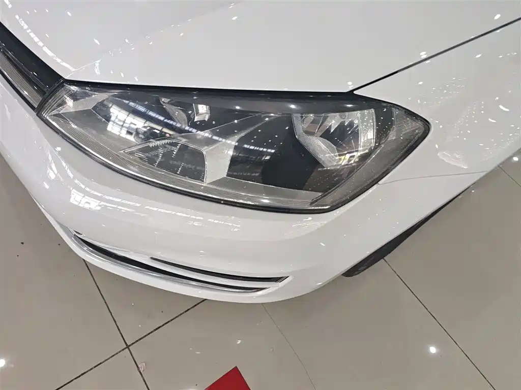 Volkswagen Golf 2016 1.6L Automatic Comfort