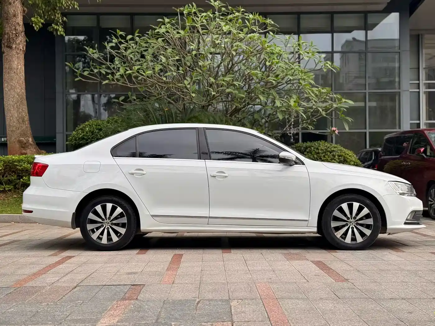 Volkswagen Sagitar 2018 280TSI DSG Comfort