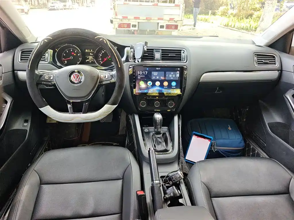 Volkswagen Sagitar 2018 1.6L Automatic Comfort