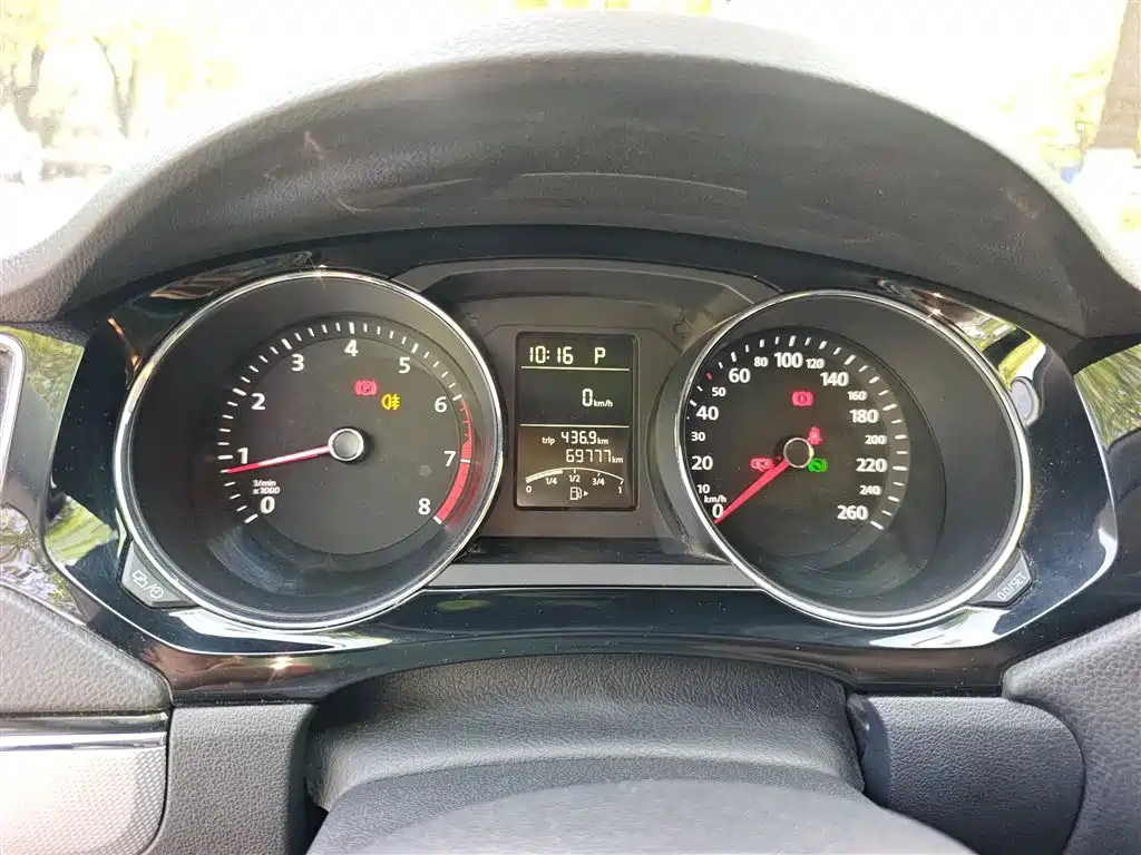 Volkswagen Sagitar 2018 1.6L Automatic Comfort