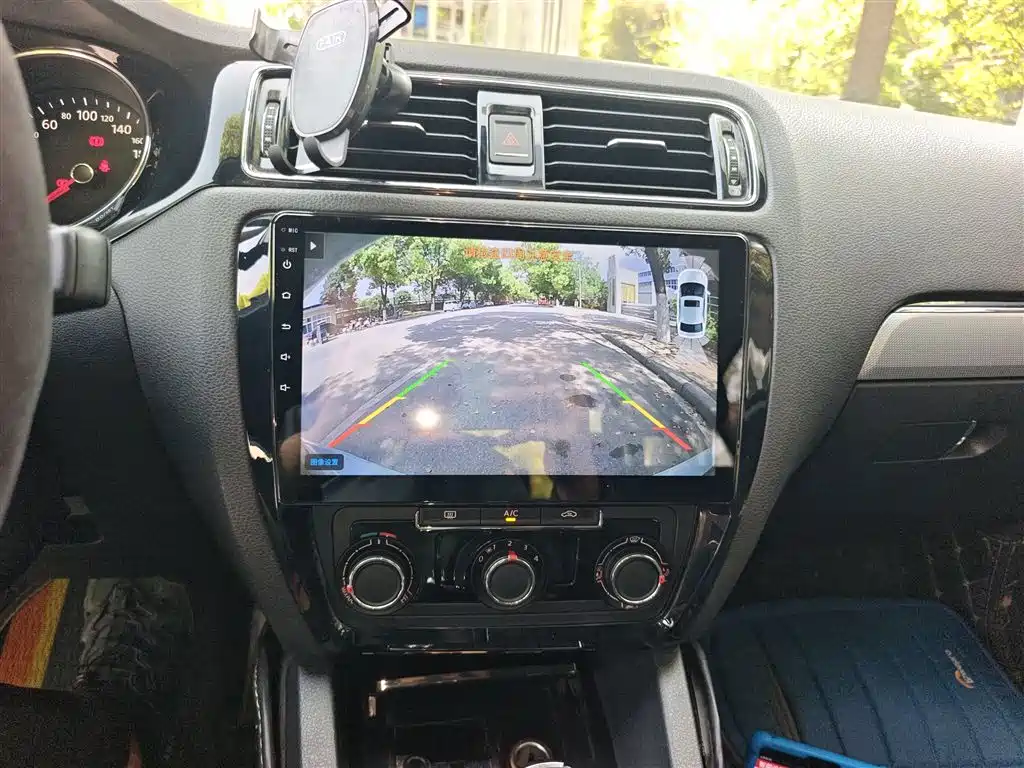 Volkswagen Sagitar 2018 1.6L Automatic Comfort
