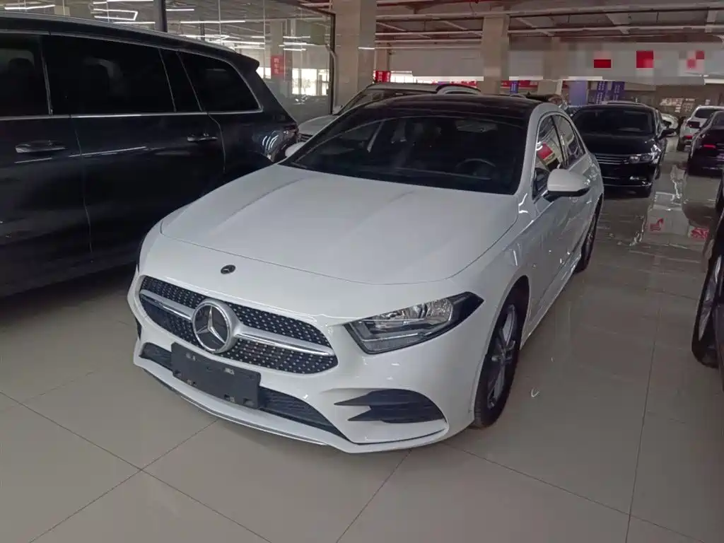 Mercedes-Benz Mercedes-Benz A-Class 2021 Facelift A 180 L Sport Sedan
