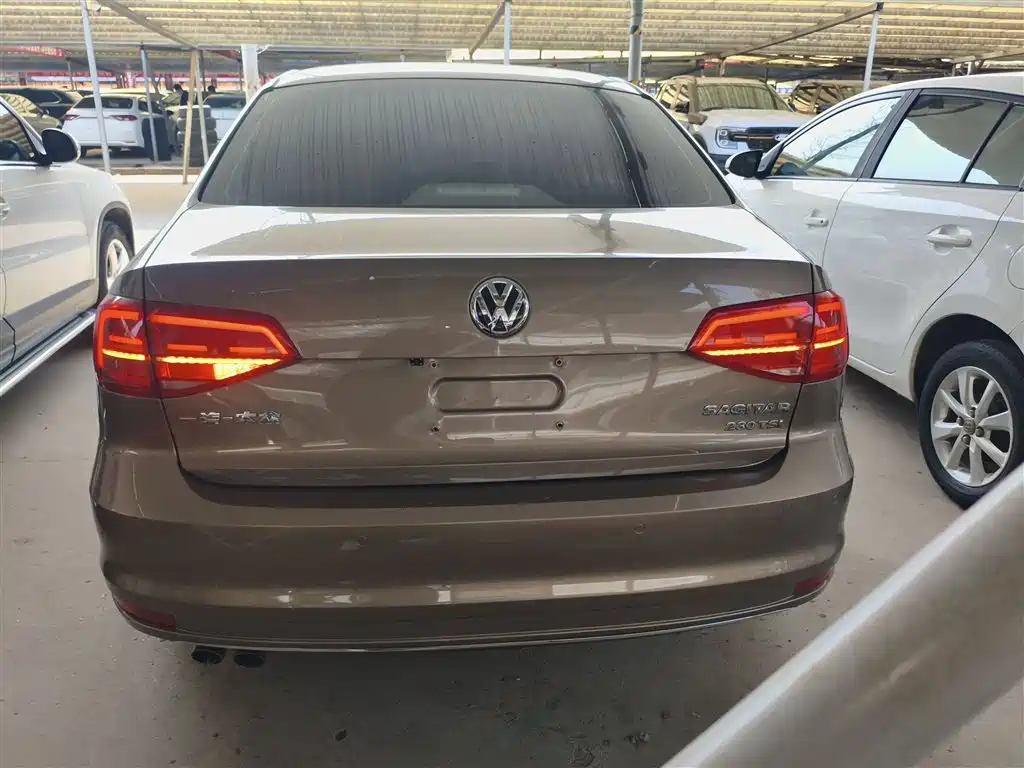 Volkswagen Sagitar 2017 230TSI Automatic Comfort
