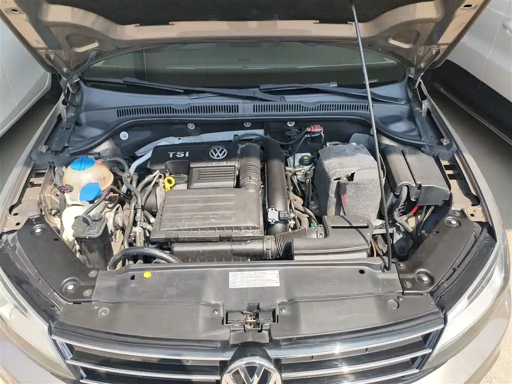 Volkswagen Sagitar 2017 230TSI Automatic Comfort