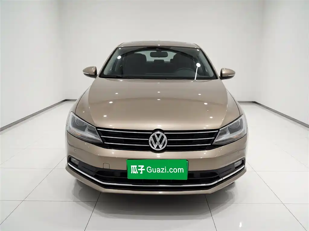 Volkswagen Sagitar 2015 230TSI Automatic Luxury