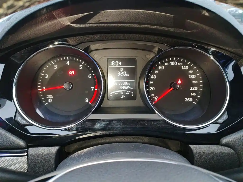 Volkswagen Sagitar 2015 1.6L Manual Comfort