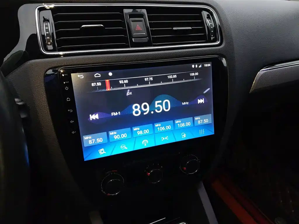 Volkswagen Sagitar 2015 1.6L Manual Comfort