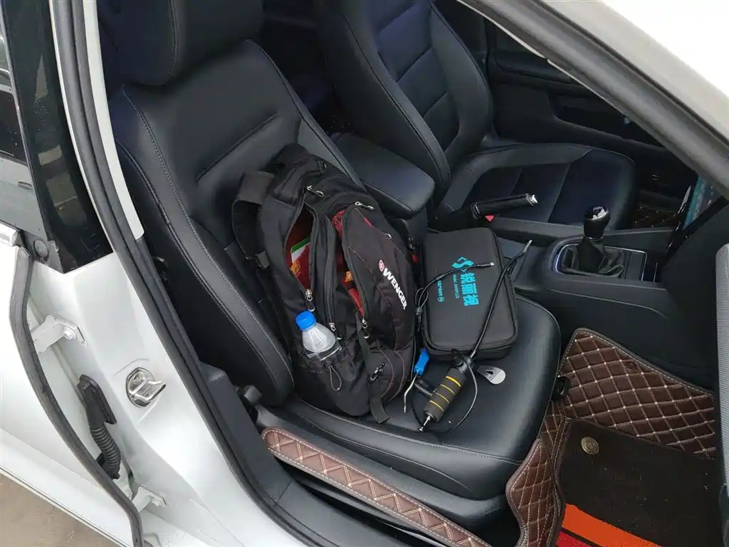 Volkswagen Sagitar 2015 1.6L Manual Comfort