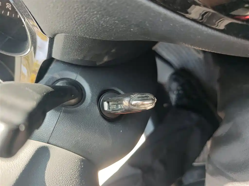 Volkswagen Sagitar 2015 1.6L Automatic Comfort