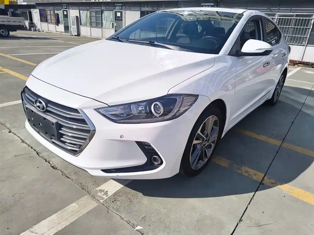 Hyundai Elantra 2016 1.6L Auto ZhiXuan Flagship