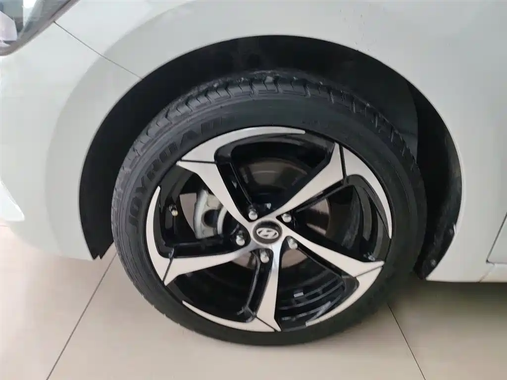 Hyundai Elantra 2020 1.6L Auto GL Pleasing Edition