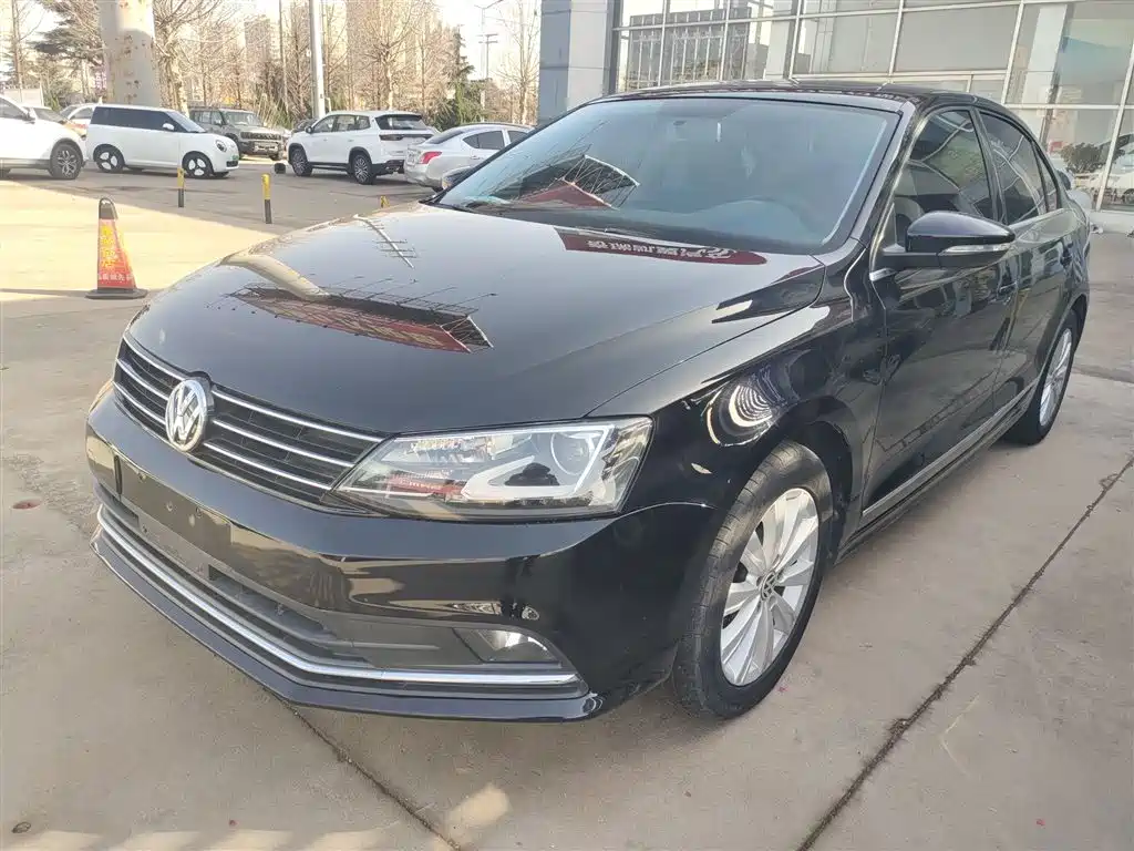 Volkswagen Sagitar 2015 230TSI Automatic Comfort