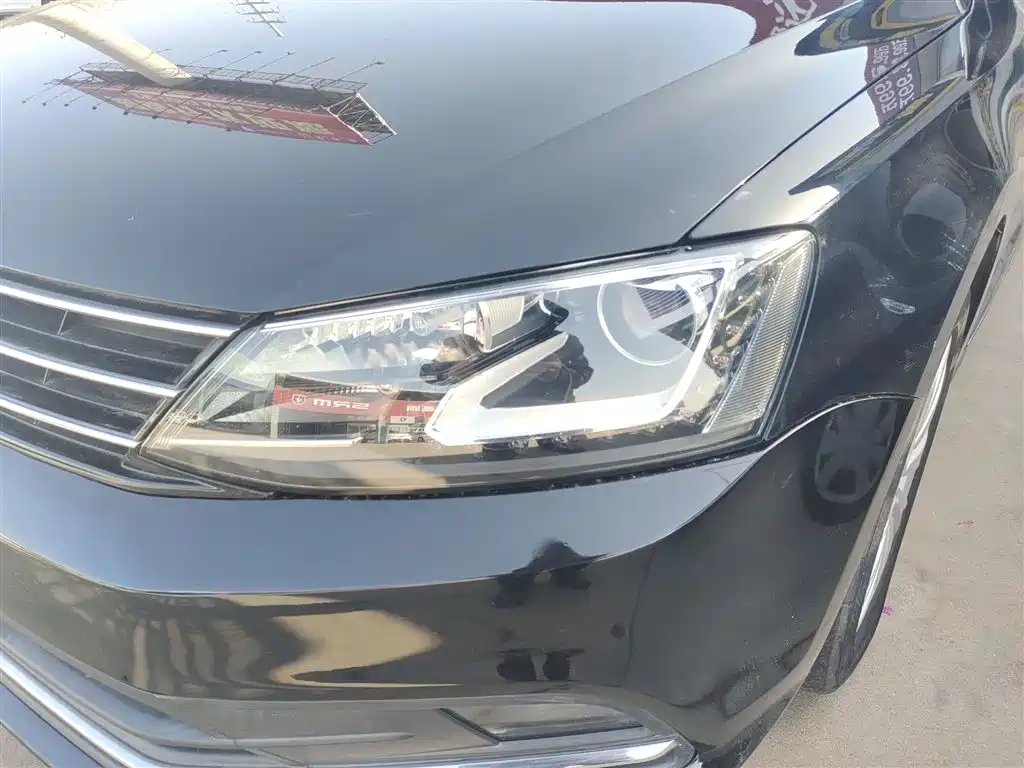Volkswagen Sagitar 2015 230TSI Automatic Comfort