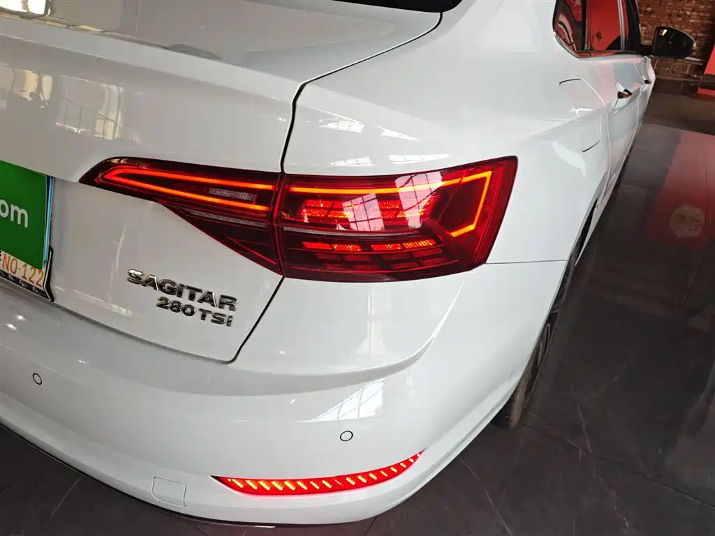 Volkswagen Sagitar 2021 280TSI DSG Surpassing Edition
