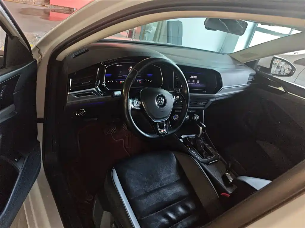 Volkswagen Sagitar 2021 280TSI DSG Surpassing Edition