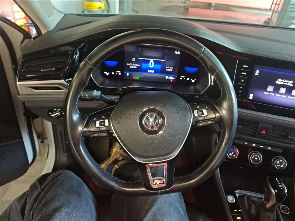 Volkswagen Sagitar 2021 280TSI DSG Surpassing Edition