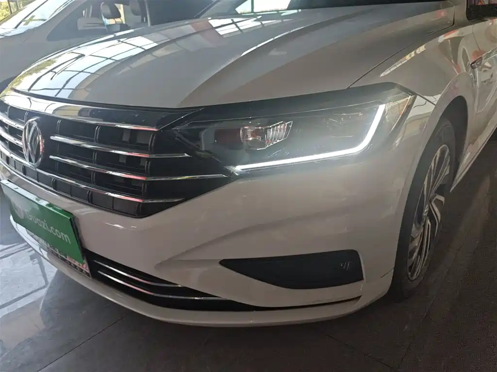 Volkswagen Sagitar 2021 280TSI DSG Surpassing Edition