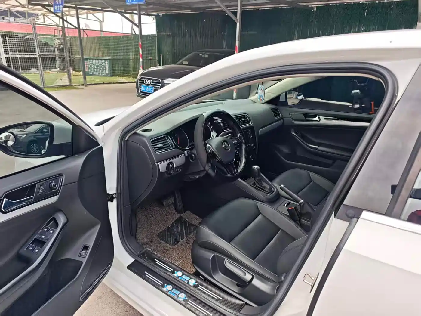 Volkswagen Sagitar 2018 1.6L Automatic Comfort