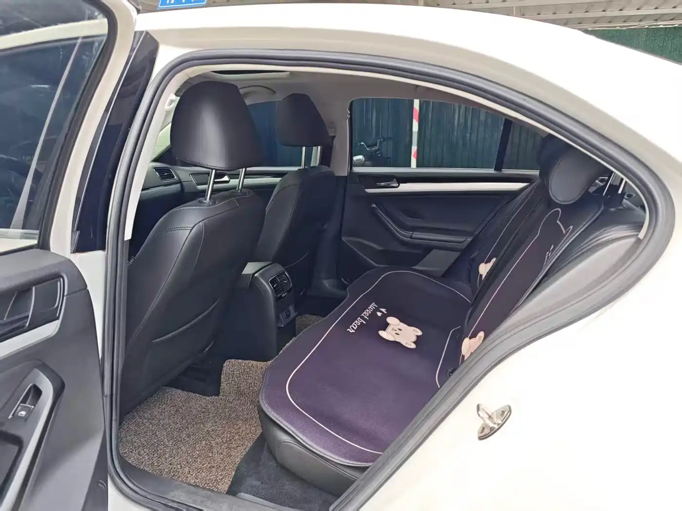 Volkswagen Sagitar 2018 1.6L Automatic Comfort