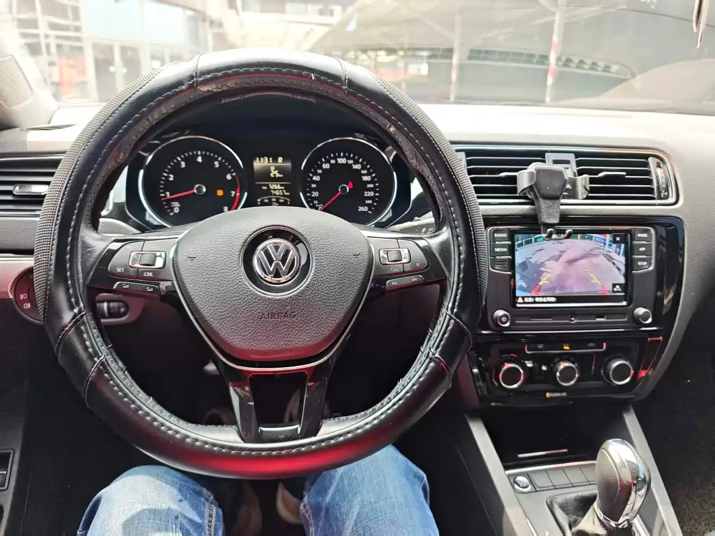 Volkswagen Sagitar 2018 1.6L Automatic Comfort