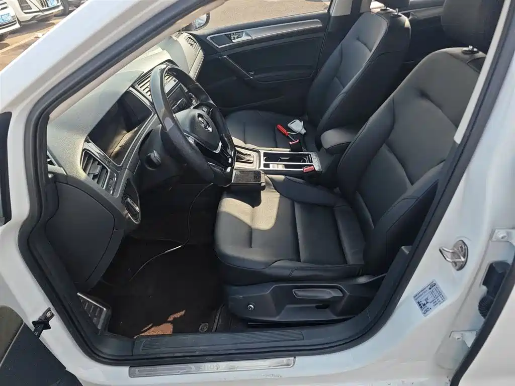 Volkswagen Golf 2018 230TSI Automatic Comfort