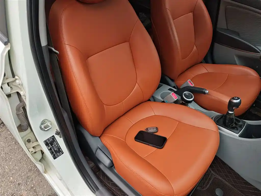Hyundai Verna 2014 1.4L Manual Top TOP