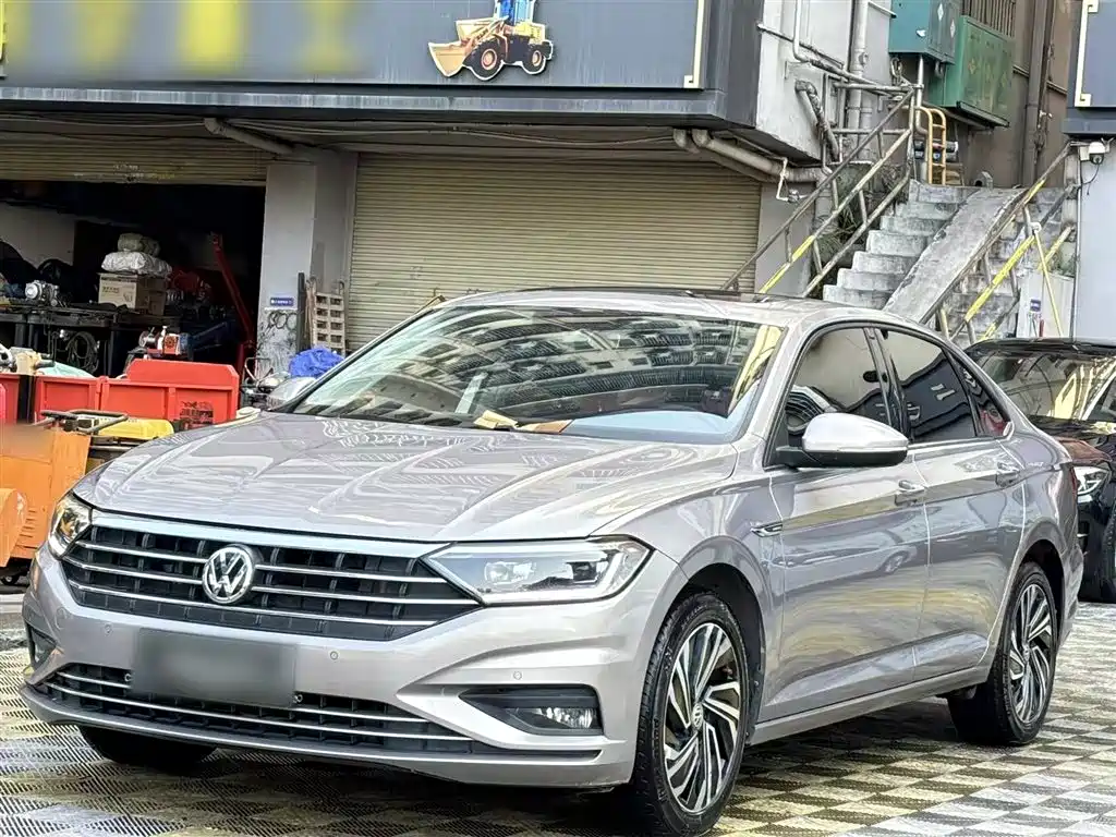 Volkswagen Sagitar 2021 280TSI DSG Luxury Smart Connect