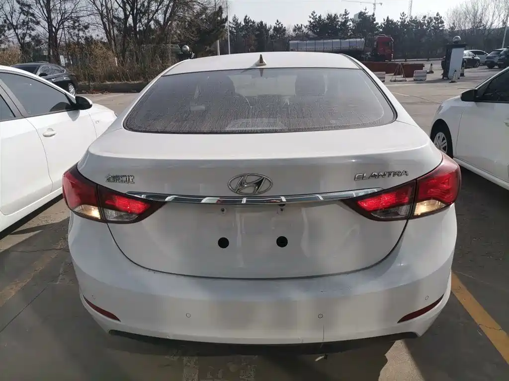 Hyundai Langdong 2016 1.6L Automatic Smart Edition