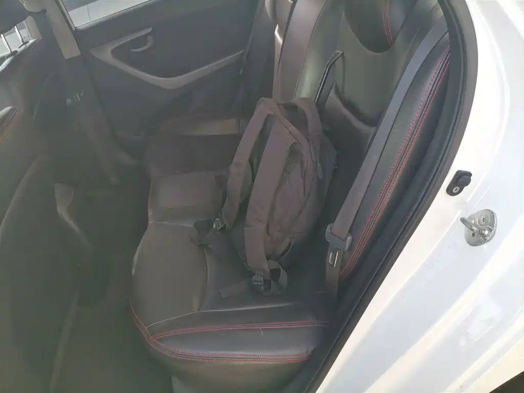 Hyundai Langdong 2016 1.6L Automatic Smart Edition